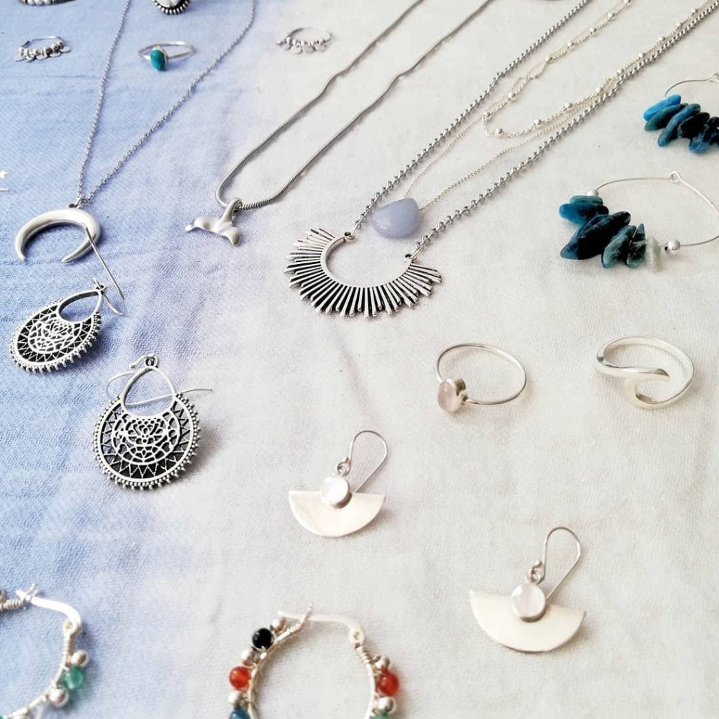 ¿Cómo saber si una joya es realmente de plata? Una guía completa para compradores